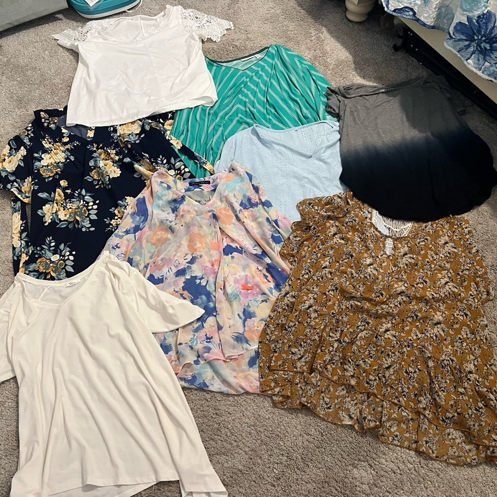 Lot of 8 Womens Size 2X Dress Tops Torrid and Other Brands Wonderful Condition - Picture 1 of 14